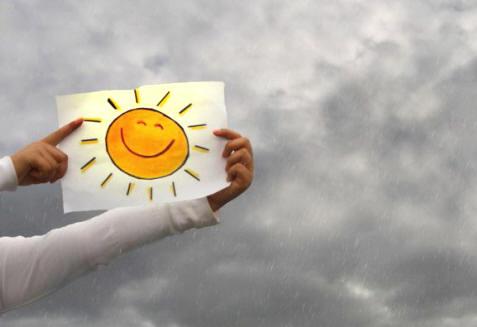 Pleci &icirc;n concediu? Vremea va continua să fie instabilă &icirc;n jumătatea de est a țării și &icirc;n București. Ce ne așteaptă &icirc;n perioadă următoare