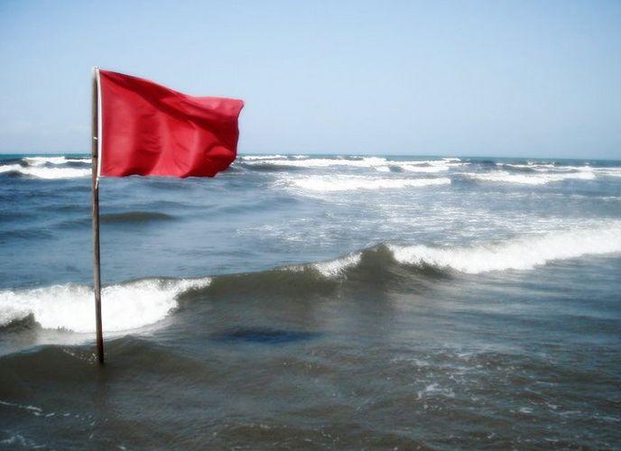 Vremea rea la mare! Meteorologii anunță cod portocaliu de averse și v&acirc;nt &icirc;n județul Constanța