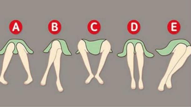 Nu te-ai g&acirc;ndit niciodată la asta! Iată ce spune poziţia picioarelor despre tine