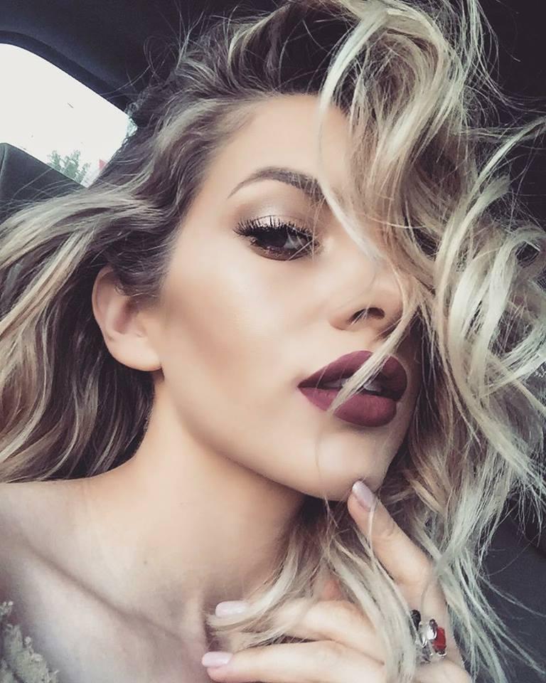 Reacţia Lidiei Buble c&acirc;nd şi-a auzit prima oară piesa la radio: "Am pl&acirc;ns de panică. Mă g&acirc;ndeam la ce o să spună tata"