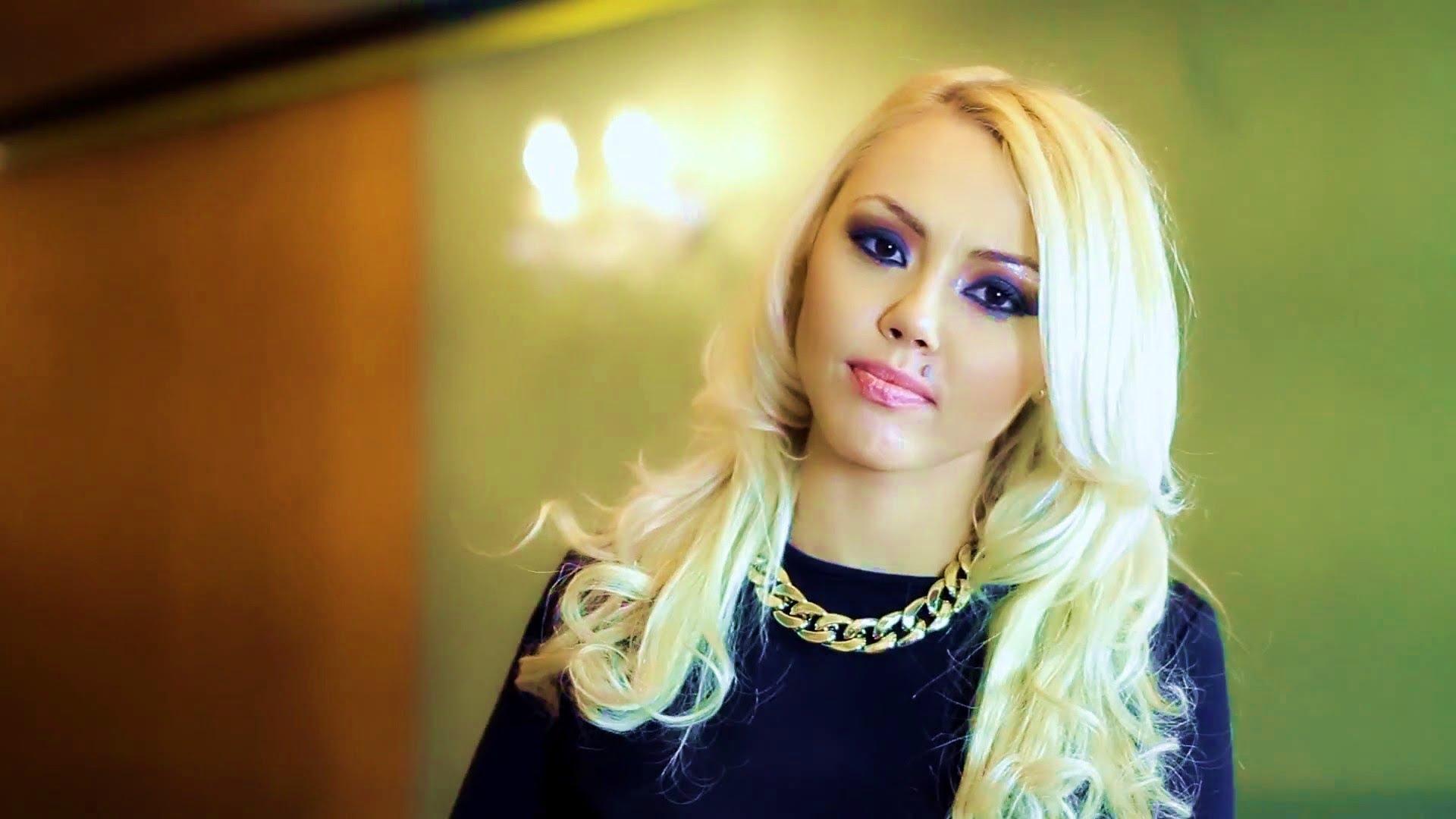 Denisa Răducu, &icirc;n comă! Doar aparatele o mai ţin &icirc;n viaţă