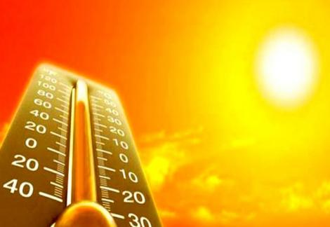 România fierbe la peste 40 de grade Celsius! Capitala și alte 29 de județe intră din nou sub cod galben și portocaliu de caniculă