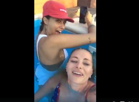 Divele României, mai sexy ca niciodată! Cum arată Delia şi Antonia la piscină: "Momentul ăla când vrei să..."