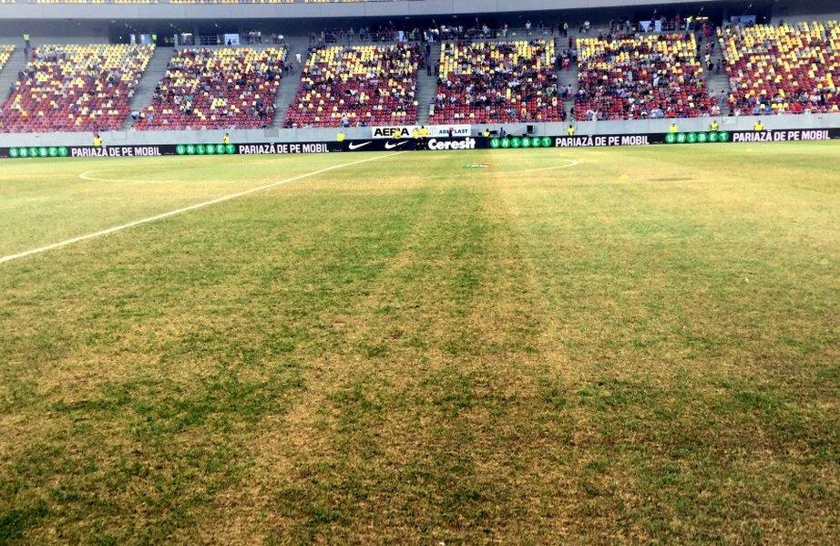 &Icirc;n sf&acirc;rşit, s-au trezit şi ei! Primăria a decis să schimbe de urgenţă gazonul de pe Arena Naţională