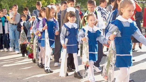 VESTE EXCELENTĂ pentru elevi! Şcoala ar putea &icirc;ncepe mai t&acirc;rziu