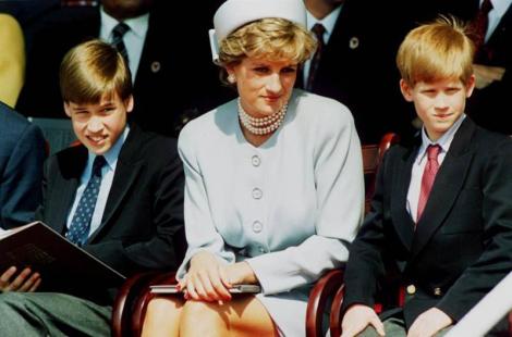 William şi Harry, declarații emoţionante despre moartea mamei lor, prințesa Diana: "Nu cred că unui copil ar trebui să i se ceară aşa ceva"
