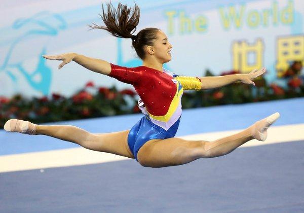 Rom&acirc;nia, patru medalii la gimnastică! Larisa Iordache, pe cea mai &icirc;naltă poziție a podiumului la sol