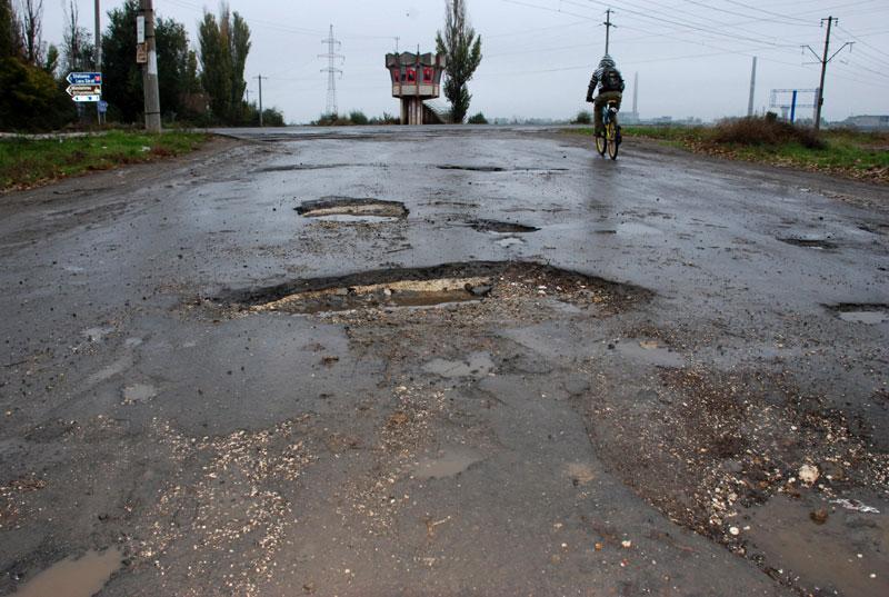 VIRAL! Rom&acirc;n emigrat &icirc;n Canada, sc&acirc;rbit de țara &icirc;n care s-a născut, st&acirc;rnește controverse: &rdquo;Să vă fie rușine, jegurilor de rom&acirc;ni mincinoși. M-am eliberat de putrefacția din Rom&acirc;nia voastră&rdquo;