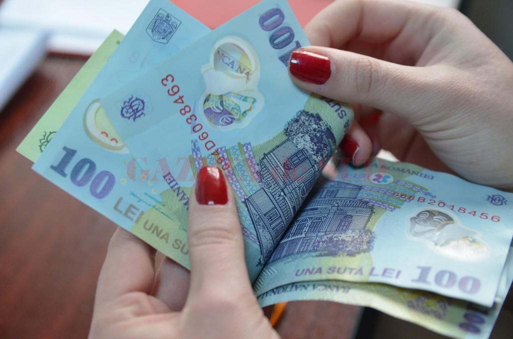 Situație din ce &icirc;n ce mai &icirc;ngrijorătoare! Femeile din Rom&acirc;nia primesc pensii și salarii mai mici decat cele ale bărbaților: "&Icirc;nregistrăm cel mai mare decalaj din Uniunea Europeană"