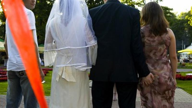Poza pe care fotograful nu trebuia să o facă niciodată. Mireasa a divorţat imediat ce a văzut imaginea de la nuntă!
