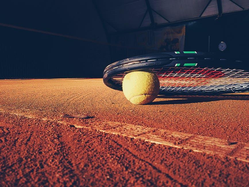 Un cunoscut tenisman rom&acirc;n, suspendat opt luni, după ce a pariat pe meciuri de tenis: "Niciun pariu nu a fost pus pe el"