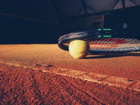 Un cunoscut tenisman român, suspendat opt luni, după ce a pariat pe meciuri de tenis: "Niciun pariu nu a fost pus pe el"