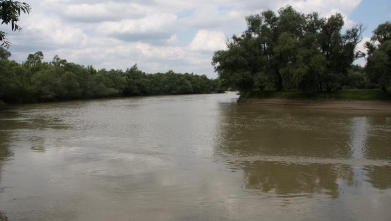 Două cadavre au fost găsite plutind pe râul Prut! Poliția a demarat o anchetă
