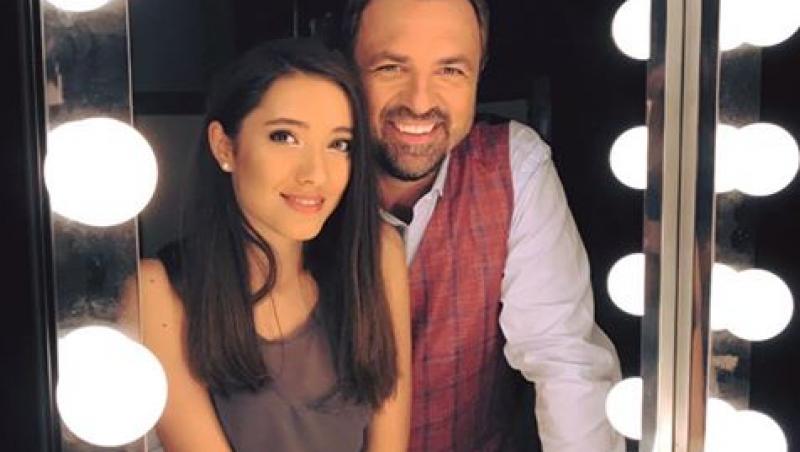 Horia Brenciu și fosta lui elevă, Adina Răducan, într-o fotografie de mii de like-uri:. Câștigătoarea celui de-al patrulea sezon X Factor a trezit melancolia juratului