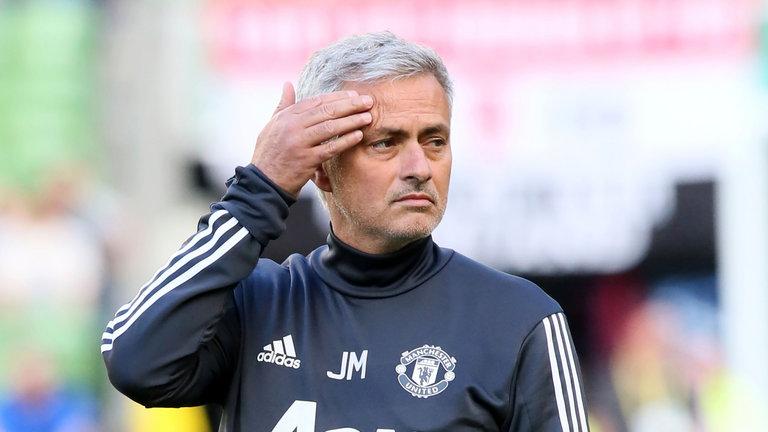 Supărat că a pierdut, Mourinho n-a păstrat medalia primită după Supercupa Europei: &rdquo;I-am dat-o unui copil, &icirc;nseamnă mai mult pentru el&rdquo;