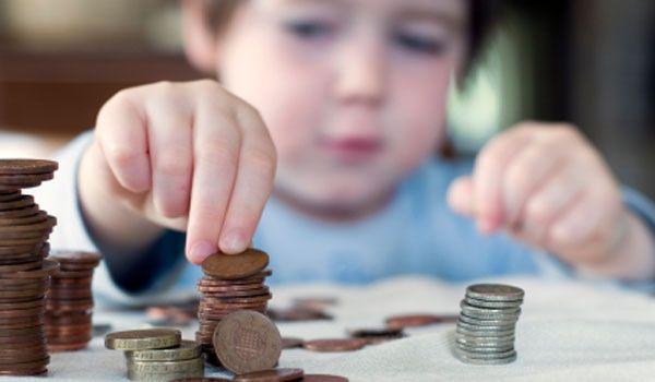 Veste bună. Copiii vor putea primi o a doua alocaţie. De ce acte au nevoie părinţii