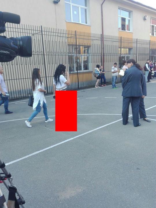 Doamne, cum a venit această t&acirc;nără &icirc;n prima zi de școală! Profesorii au rămas fără cuvinte!