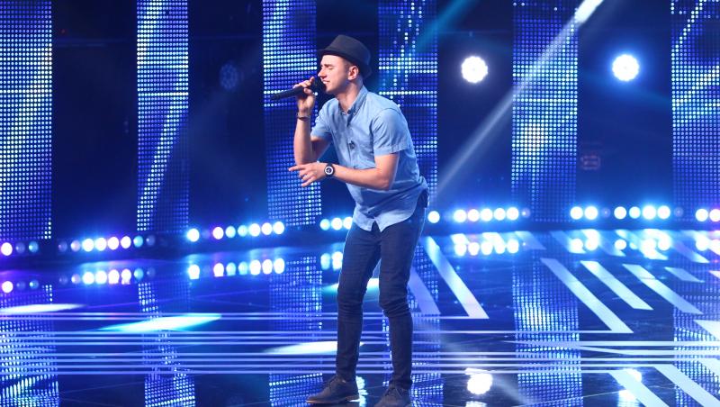 Viral în Anglia, viral și la X Factor. Cristian, românul care muncește în străinătate, i-a hipnotizat pe cei patru jurați!