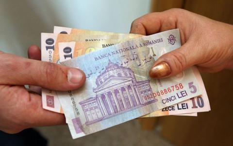 Majorarea la 200 de lei a alocației pentru copii a fost respinsă! Ministrul Muncii vine cu o explicație revoltătoare!