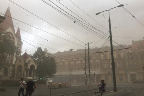 ALERTĂ! O nouă furtună va lovi Timișoara. Oamenii au fost avertizați de primar. Când se va dezlănțui urgia