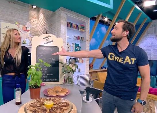 Supărat pe Flavia, Dani Oțil a vrut să-i aplice o corecție de zile mari! S-a lăsat cu ceartă &icirc;n platou! &bdquo;Te spun lu' mama&rdquo;