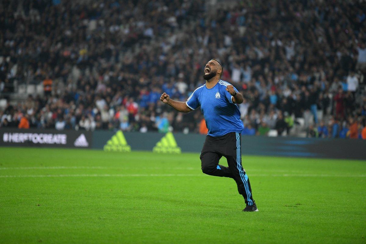 VIDEO: A pedalat 2000 de km. pentru a da lovitura de start &icirc;n meciul Marseille-Toulouse, dar nu s-a mulțumit cu at&acirc;t! Ce a făcut un fan al lui OM pe Velodrome