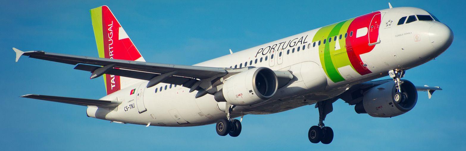 Situaţie revoltătoare pe "REPEAT"! Zeci de rom&acirc;ni blocaţi de miercuri seară pe aeroportul din Lisabona, după ce cursa a fost anulată