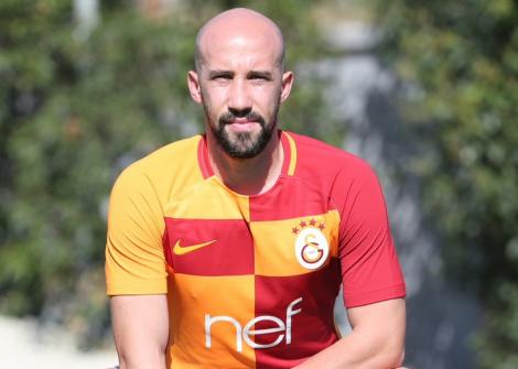 OFICIAL: Latovlevici a fost prezentat la Galatasaray! Detaliile transferului celui de-al 12-lea român din istoria granzilor din Turcia