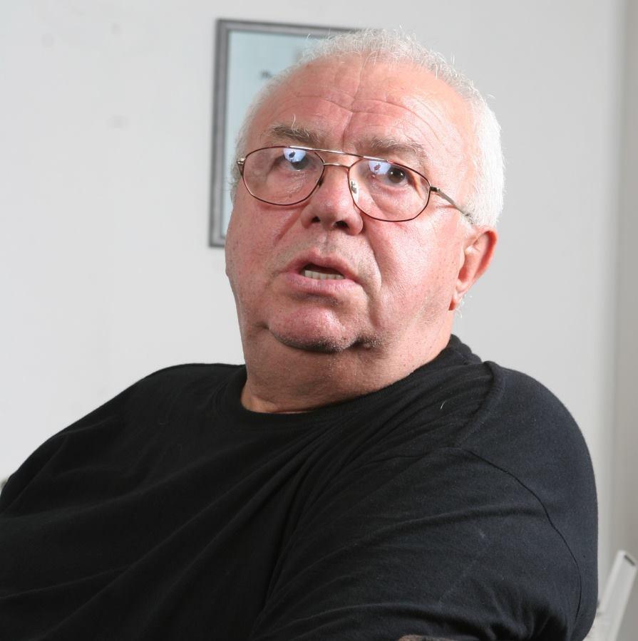 Alexandru Arşinel, după patru ore de audieri la DIICOT: "Sentimentele mele faţă de medicul Mihai Lucan nu s-au schimbat (...) Jigodiile profită de treaba asta"