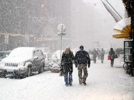 România, amenințată de ninsori, viscol și ger! Un val de aer polar din Rusia lovește țara în curând!
