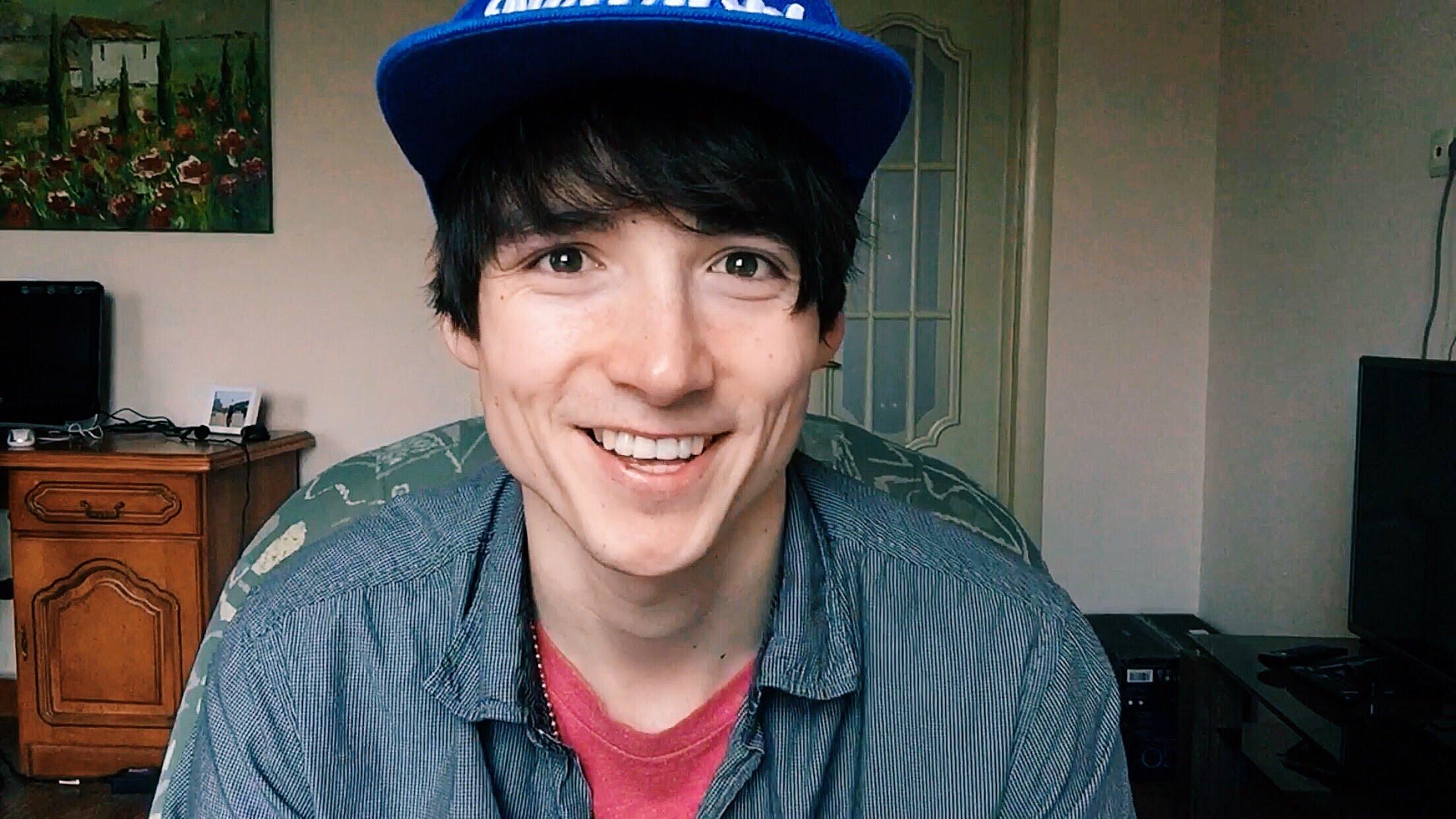 Adevărul șocant despre vloggerul Ilie! Fanilor nu le vine să creadă că t&acirc;nărul a recurs la un asemenea gest!