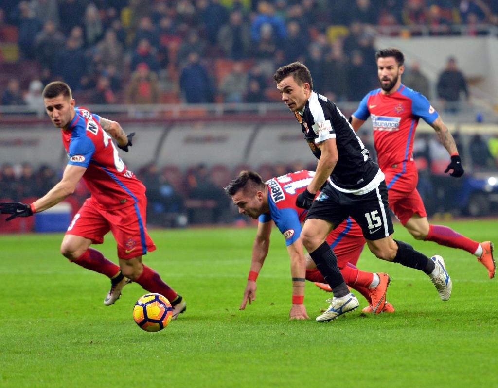 ULTIMA ORĂ! Dinamo dă lovitura lunii pe piața transferurilor și &icirc;l transferă pe Dan Nistor, jucătorul dorit de Gigi Becali. Două mutări &icirc;ntr-o zi pentru &rdquo;c&acirc;ini&rdquo;