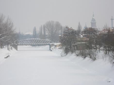 Vremea 20 ianuarie. În Timișoara se opresc ploile, dar vine înghețul