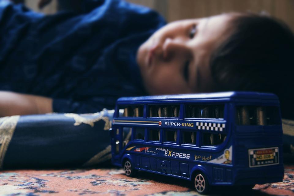 Mesajul trist, &icirc;n care multe mame se regăsesc: "Am decis să &icirc;mi dau copilul tatălui. Vreau să &icirc;mi trăiesc viaţa. O să pun o poză cu el pe Facebook şi o să scriu că &icirc;l iubesc"