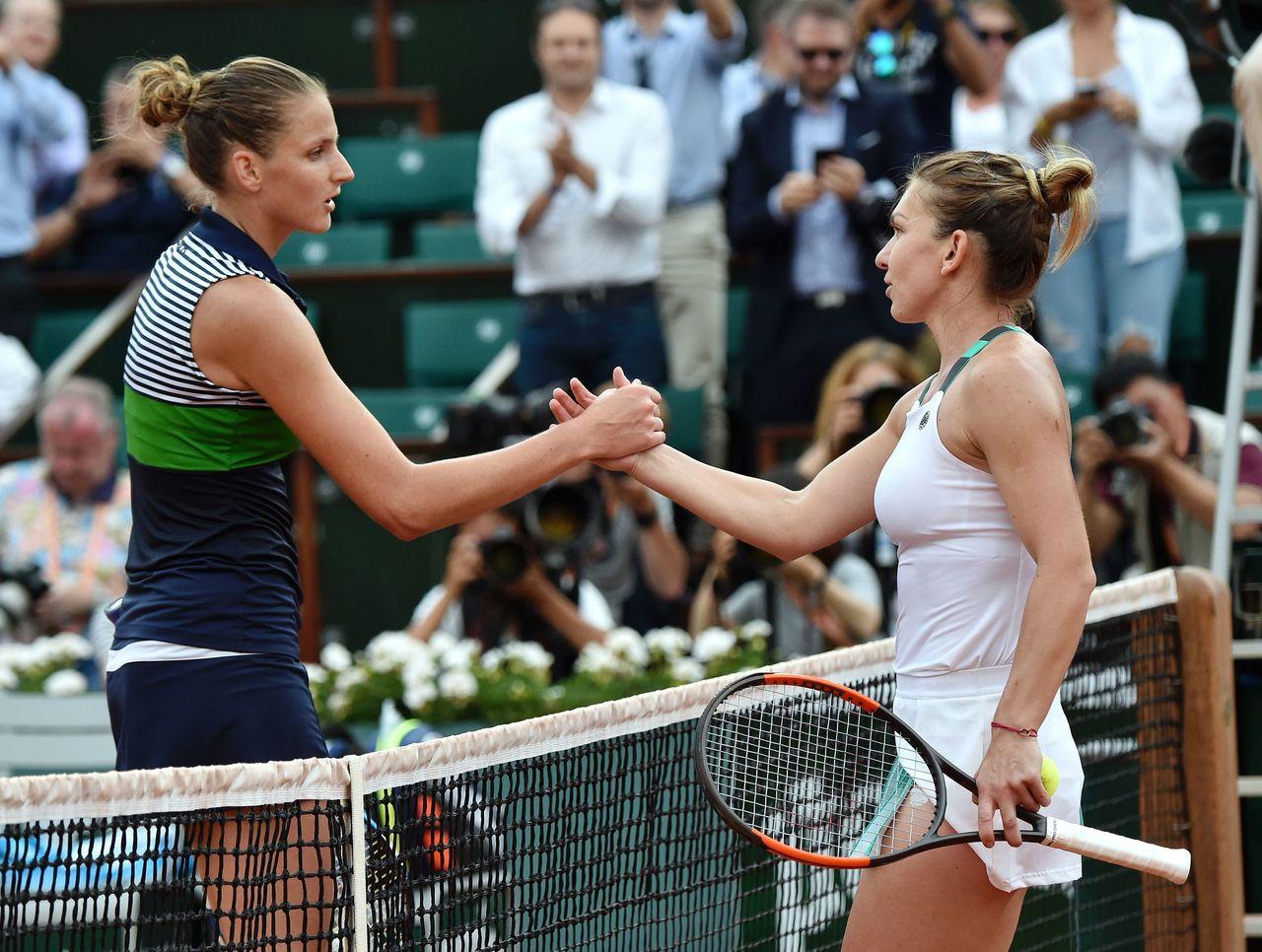 Simona Halep - Karolina Pliskova, finala din &rdquo;sferturi&rdquo; la Australian Open! Organizatorii au anunțat ora marelui meci pentru liderul WTA
