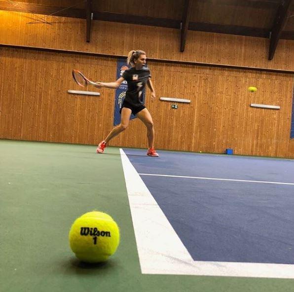 După meciurile pe care Simona Halep le-a jucat la Australian Open, rom&acirc;nii au asaltat-o cu cele mai frumoase mesaje