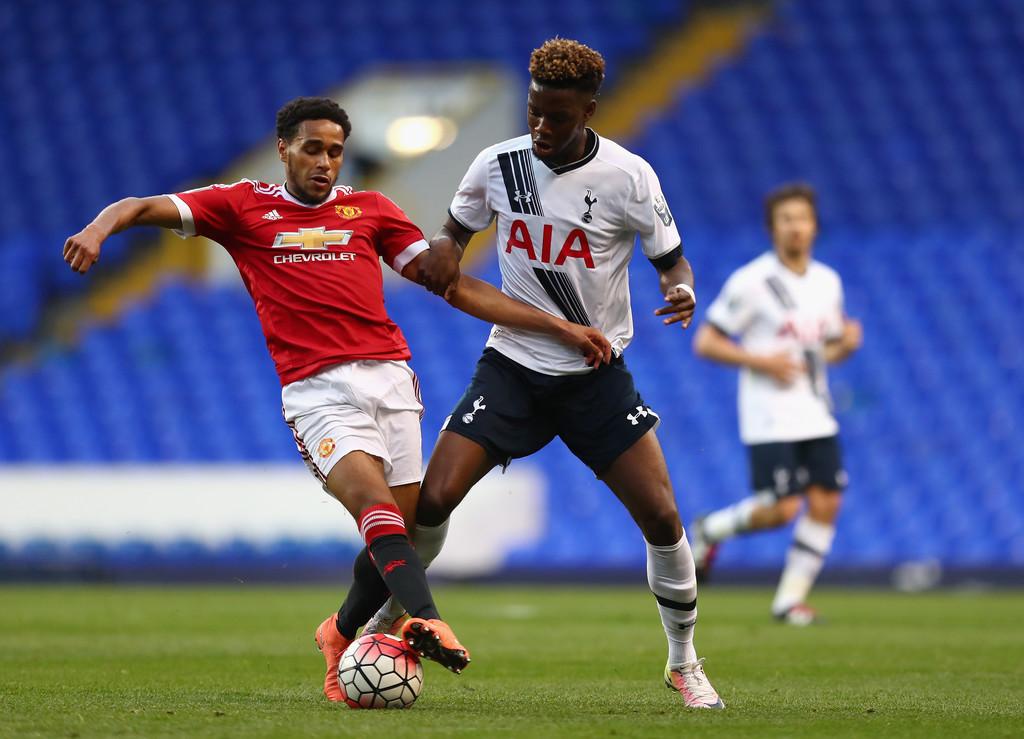 De la Manchester City și Manchester United &icirc;n Liga 1! Transfer surpriză la o echipă din Rom&acirc;nia