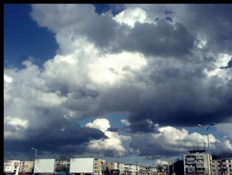 VREMEA, 1 FEBRUARIE. Senin la Craiova, de vineri sunt așteptate ploi!