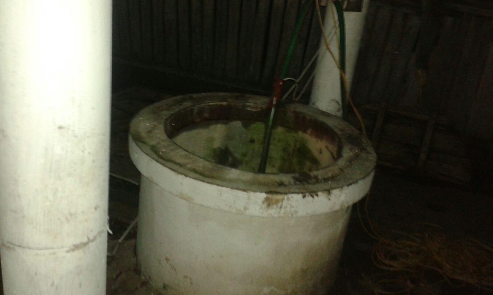 Nenorocirile se țin lanț! O bătr&acirc;nă de 91 de ani s-a prăbușit &icirc;ntr-o f&acirc;nt&acirc;nă. Echipajele ISU au intervenit de urgență