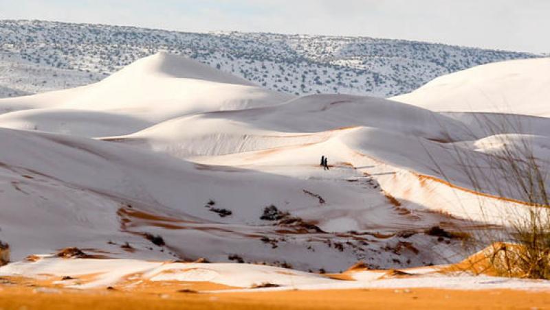 Fenomene extreme! A nins în deșertul Sahara, pentru al treilea an la rând. Totul e acoperit de zăpadă!
