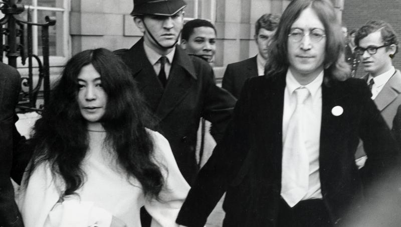 La 78 de ani de la naşterea lui John Lennon, văduva lui ne-a amintit de 