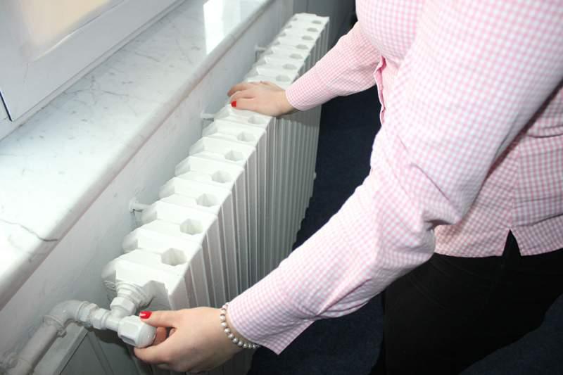 Numeroși rom&acirc;ni NU &icirc;și vor putea plăti facturile la căldură! Ce se &icirc;nt&acirc;mplă