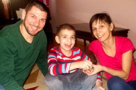 S-a terminat! Fiul lui Cosmin Pașcovici A MURIT la doar 14 ani! Fusese operat pe creier de 17 ori!
