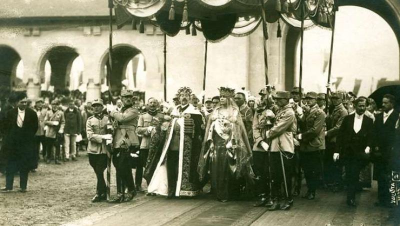 96 de ani de la încoronarea suveranilor Unirii. Gestul IMPRESIONANT cu care Regele Ferdinand a făcut istorie! VIDEO, FOTO