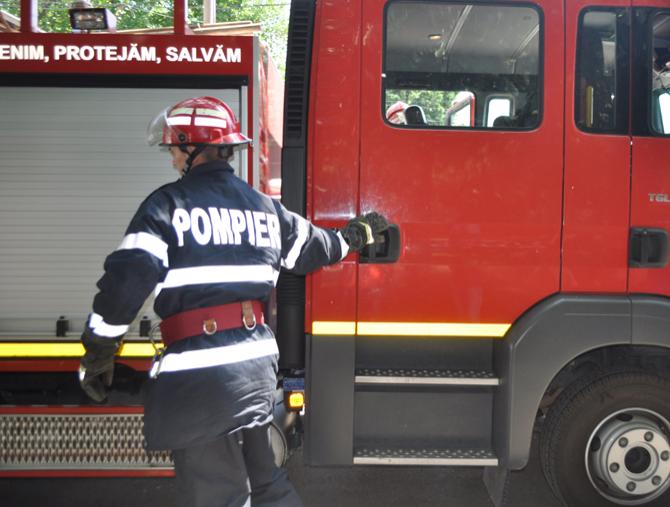 Zeci de bombe şi proiectile au fost descoperite &icirc;ntr-o comună din  Vrancea! Autoritățile au intervenit de urgență