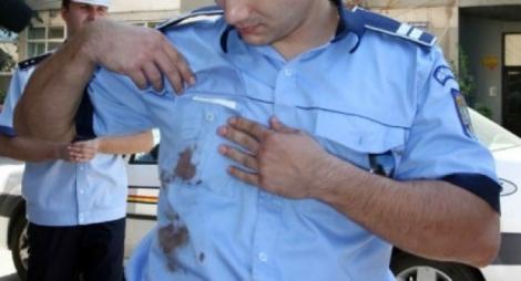 Panică în Capitală! Bărbat rănit și transfortat la spital, după ce a fost împușcat de polițiști