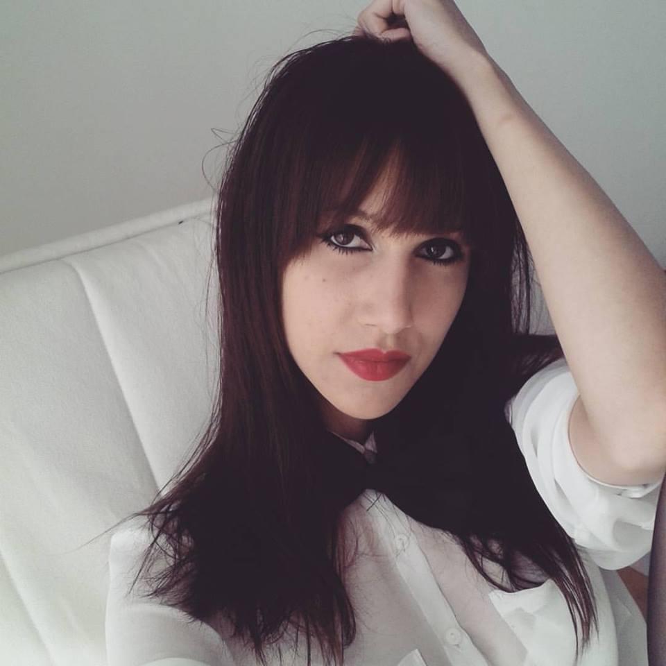 Trei ani de la Colectiv. Alexandra Furnea, supraviețuitoare a incendiului, dar și a &bdquo;infernului din spitalul rom&acirc;nesc&rdquo;, face DEZVĂLUIRI TULBURĂTOARE! &bdquo;Rom&acirc;nia, Colectiv este și al tău!&rdquo;