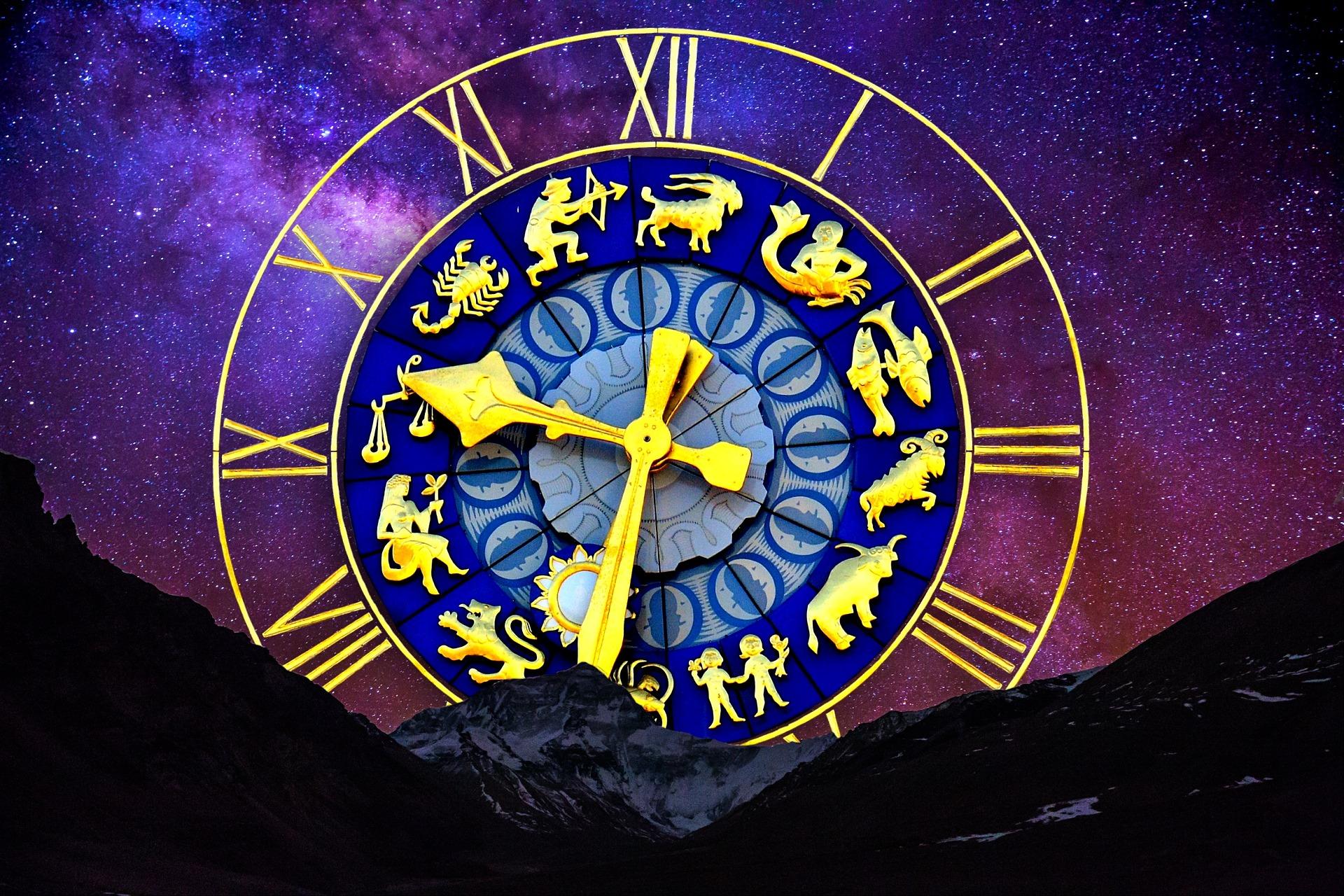 Horoscop noiembrie 2018. Află cum te vor afecta principalele fenomene astrale ale lunii