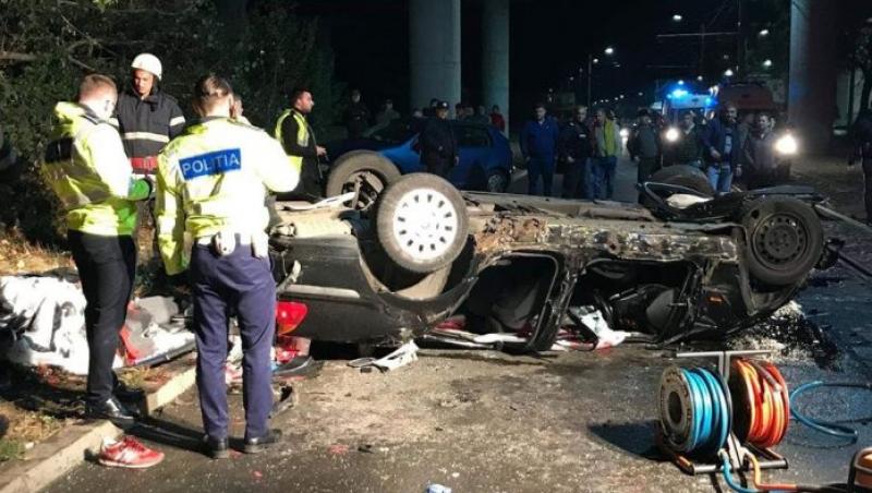 Două persoane au murit în urma unui accident cumplit, în Arad! Cine sunt tinerii care au plonjat cu mașina de la 20 de metri înălțime