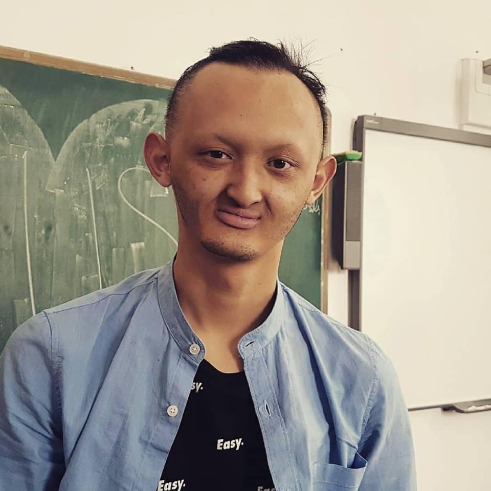 Alexandru Liu, mutilat de boala cu care s-a născut. &bdquo;De ce nu sunt și eu, Doamne, ca toți ceilalți?!&rdquo;